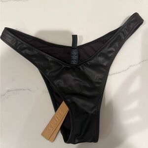 New SKIMS Micro Pleather swim Bikini Bottom Sz XS